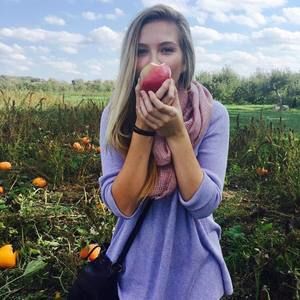 Meet your Posher, Kaitlyn